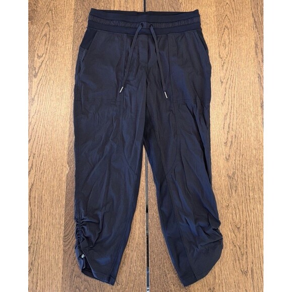 Lululemon Dance Studio Mid Rise Cropped Pant Women’s 8 Black Tie Waist Pockets - Picture 3 of 13